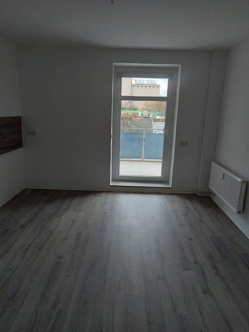 4 bedroom flat to rent, 123 m², Flurstraße 2b, Zwickau, Saxony 4 bedroom flat to rent, 123 m², Flurstraße 2b, Zwickau, Saxony