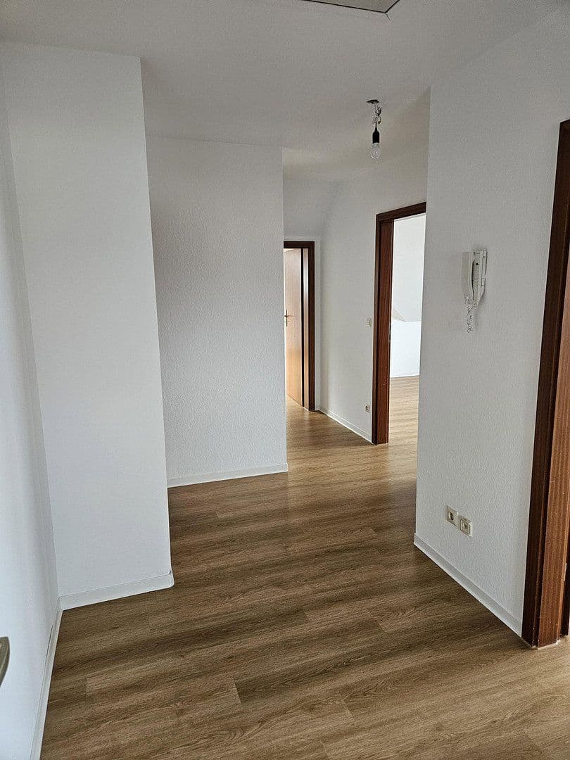1 bedroom with open-plan kitchen flat to rent, 65 m², Salach, Baden-Württemberg 1 bedroom with open-plan kitchen flat to rent, 65 m², Salach, Baden-Württemberg