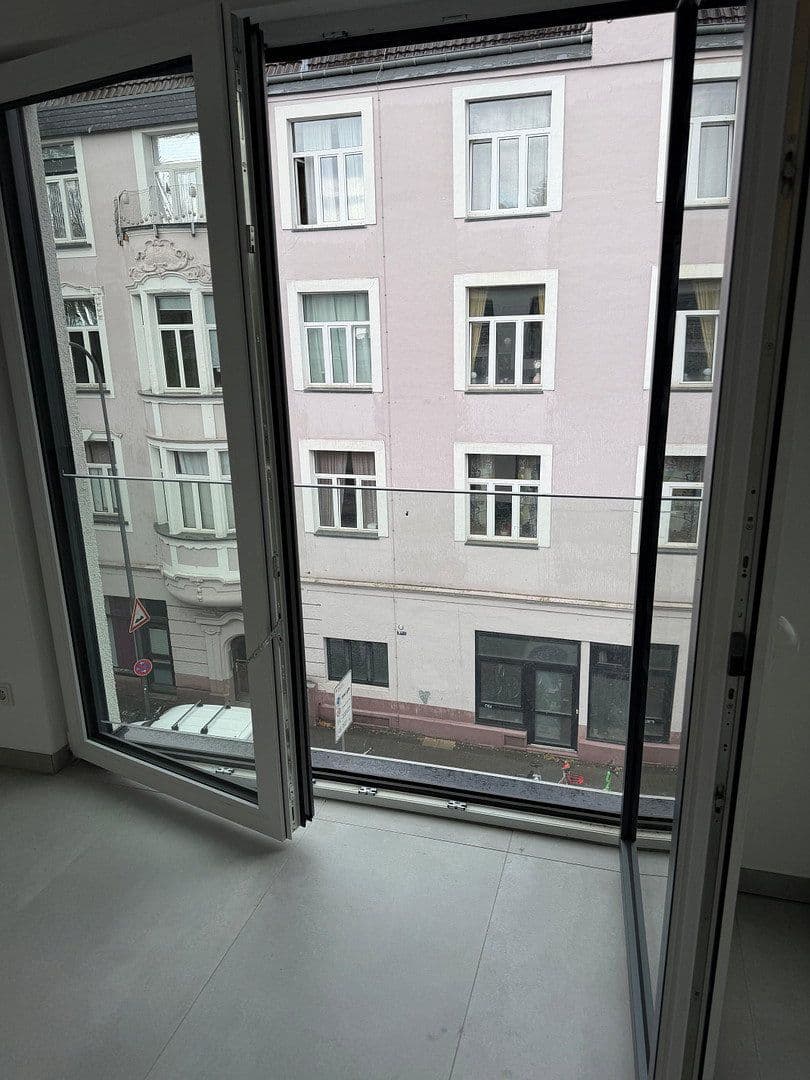 1 bedroom with open-plan kitchen flat to rent, 70 m², Düsseldorfer Strasse 3, Köln, North Rhine-Westphalia 1 bedroom with open-plan kitchen flat to rent, 70 m², Düsseldorfer Strasse 3, Köln, North Rhine-Westphalia