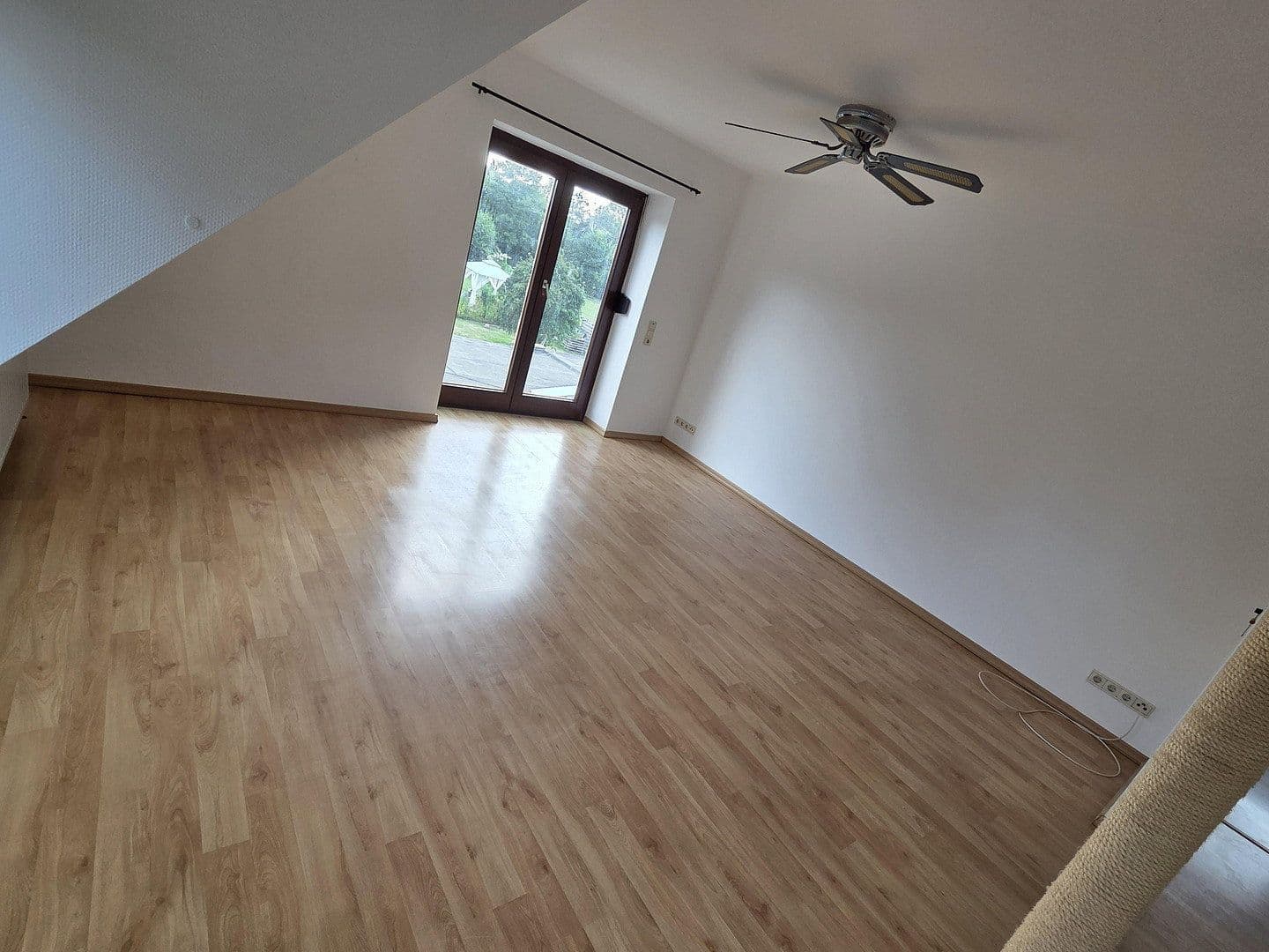 2 bedroom with open-plan kitchen flat to rent, 115 m², Thedinghausen, Lower Saxony 2 bedroom with open-plan kitchen flat to rent, 115 m², Thedinghausen, Lower Saxony