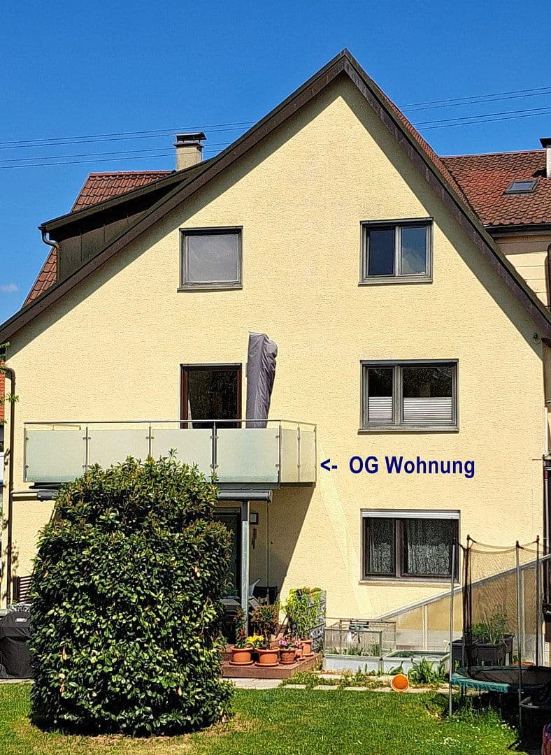 3 bedroom with open-plan kitchen flat to rent, 123 m², Bempflingen, Baden-Württemberg 3 bedroom with open-plan kitchen flat to rent, 123 m², Bempflingen, Baden-Württemberg