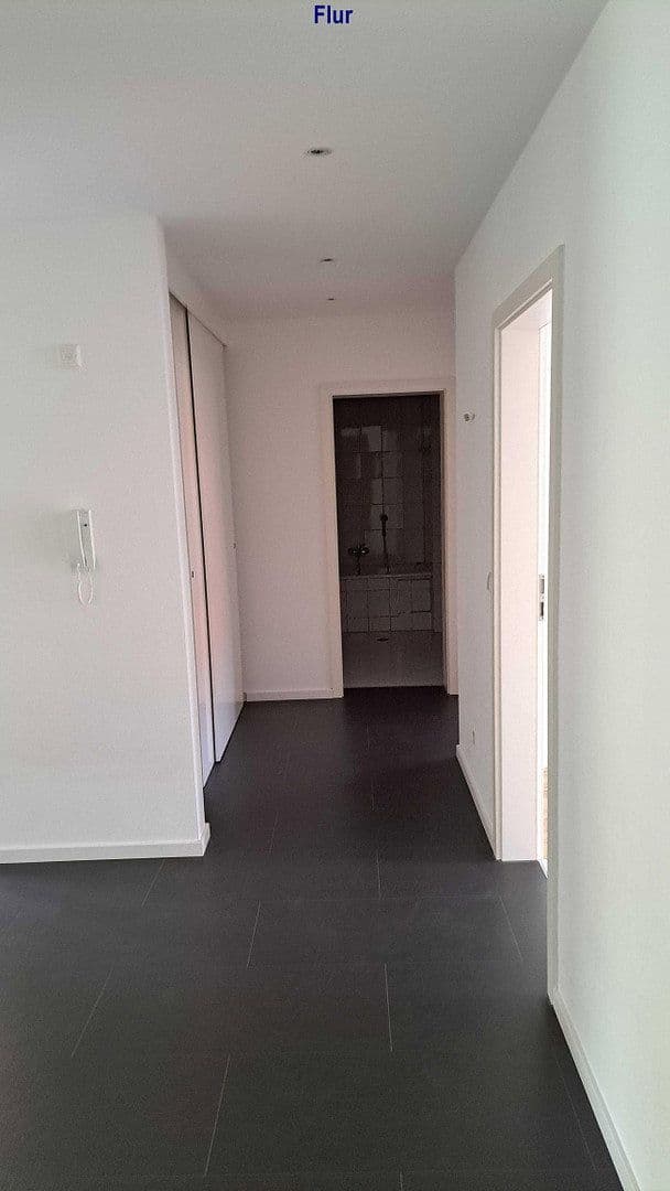 3 bedroom with open-plan kitchen flat to rent, 123 m², Bempflingen, Baden-Württemberg 3 bedroom with open-plan kitchen flat to rent, 123 m², Bempflingen, Baden-Württemberg