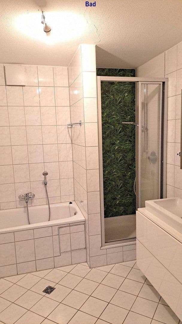 3 bedroom with open-plan kitchen flat to rent, 123 m², Bempflingen, Baden-Württemberg 3 bedroom with open-plan kitchen flat to rent, 123 m², Bempflingen, Baden-Württemberg