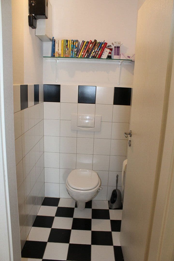 3 bedroom with open-plan kitchen flat to rent, 100 m², Beermiss 7, Bad Wildbad, Baden-Württemberg 3 bedroom with open-plan kitchen flat to rent, 100 m², Beermiss 7, Bad Wildbad, Baden-Württemberg