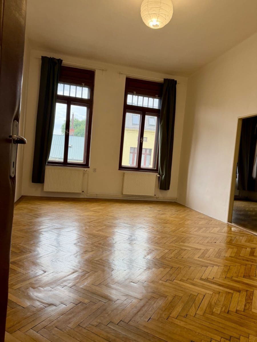 3 bedroom flat to rent, 108 m², Nádražní, Ostrava, Moravskoslezský Region 3 bedroom flat to rent, 108 m², Nádražní, Ostrava, Moravskoslezský Region