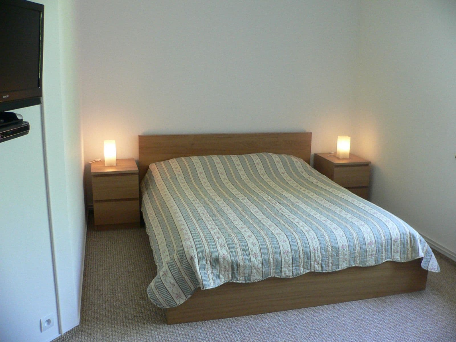 1 bedroom with open-plan kitchen flat to rent, 37 m², U Vodoteče, Vysoký Újezd, Středočeský Region 1 bedroom with open-plan kitchen flat to rent, 37 m², U Vodoteče, Vysoký Újezd, Středočeský Region