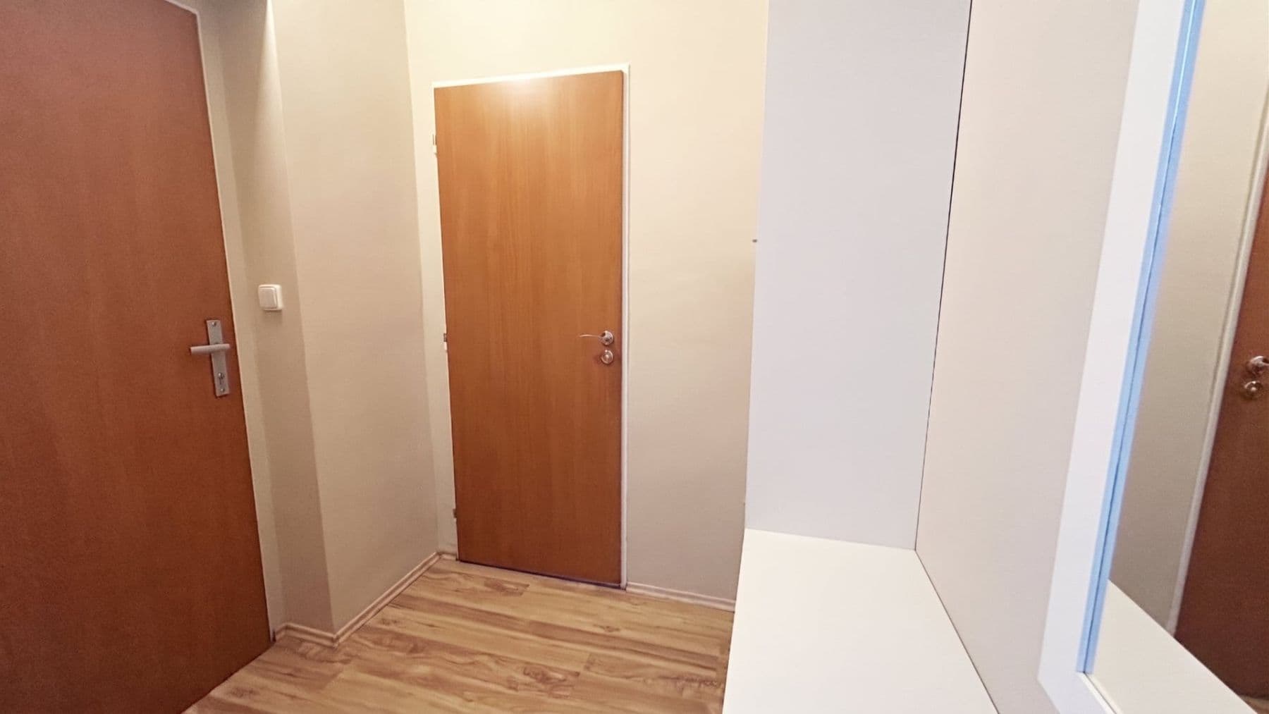 2 bedroom with open-plan kitchen flat to rent, 42 m², Moskevská, Kladno, Středočeský Region 2 bedroom with open-plan kitchen flat to rent, 42 m², Moskevská, Kladno, Středočeský Region