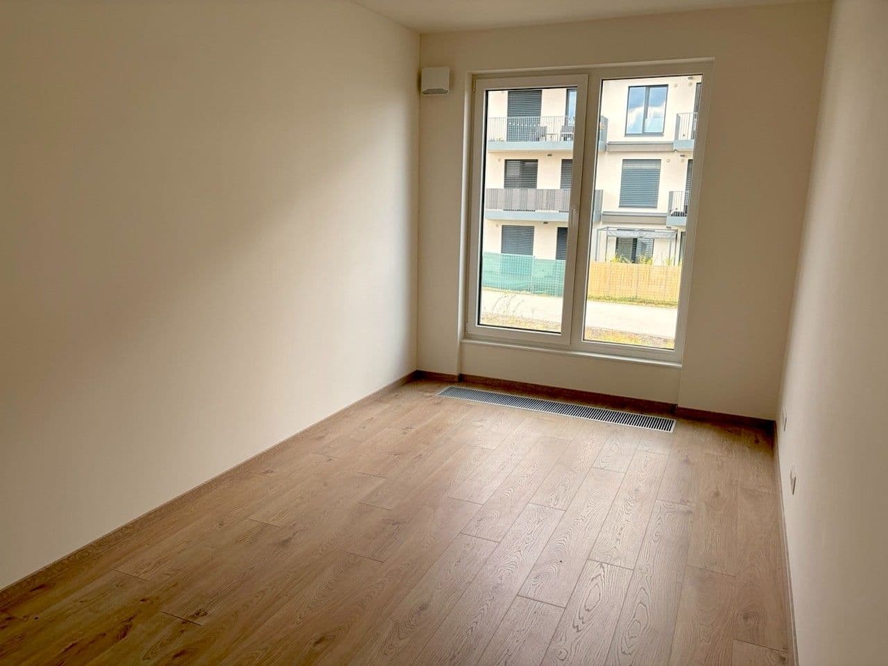 1 bedroom with open-plan kitchen flat to rent, 47 m², Haenkeho, Prague, Prague 1 bedroom with open-plan kitchen flat to rent, 47 m², Haenkeho, Prague, Prague