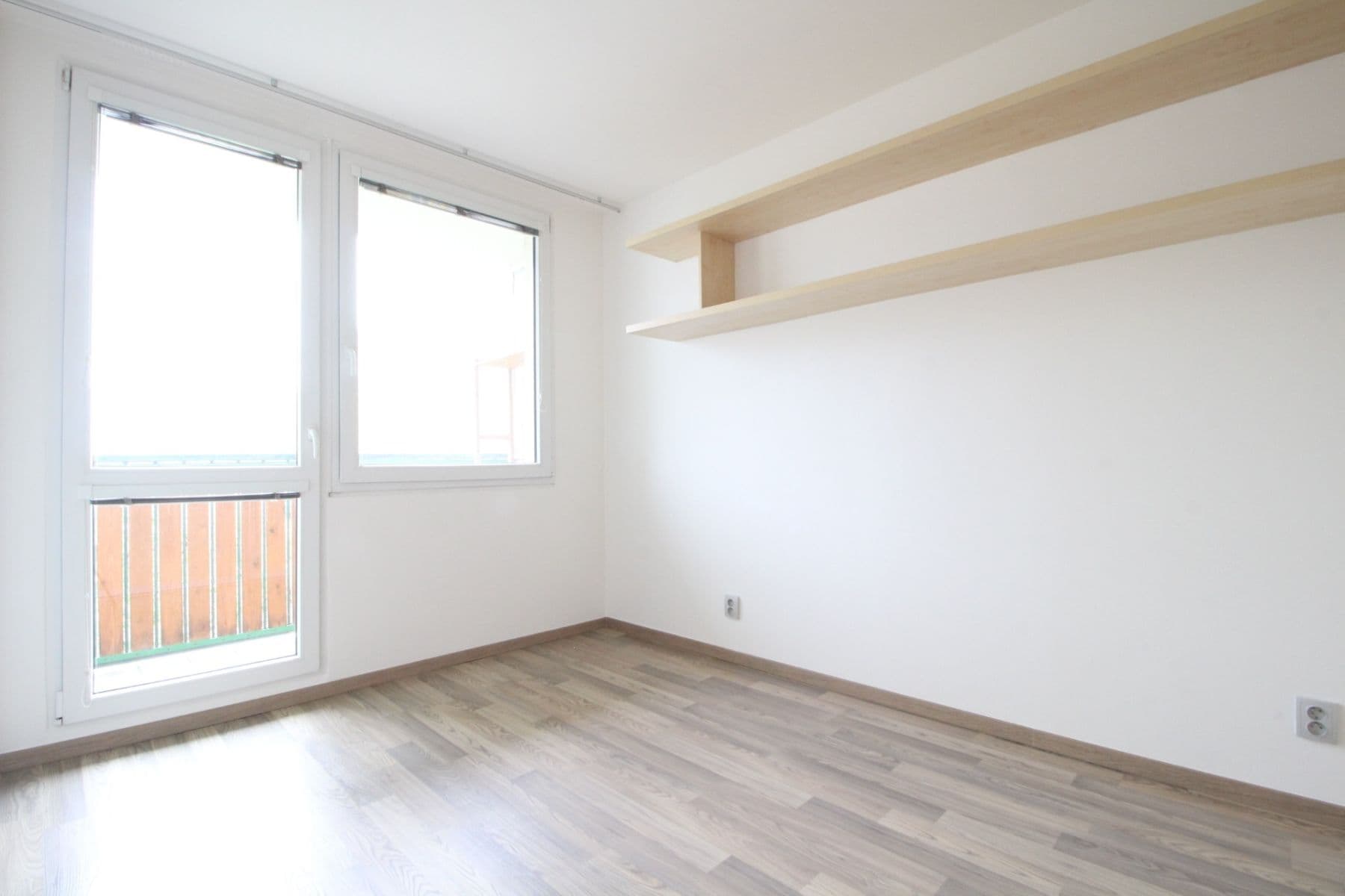 2 bedroom with open-plan kitchen flat to rent, 58 m², Cafourkova, Prague, Prague 2 bedroom with open-plan kitchen flat to rent, 58 m², Cafourkova, Prague, Prague