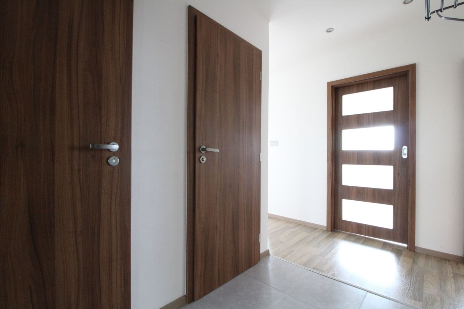 2 bedroom with open-plan kitchen flat to rent, 58 m², Cafourkova, Prague, Prague 2 bedroom with open-plan kitchen flat to rent, 58 m², Cafourkova, Prague, Prague