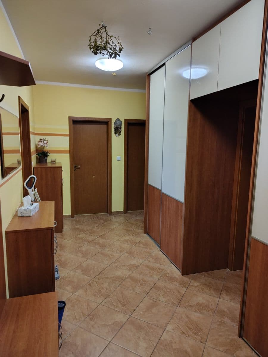 2 bedroom with open-plan kitchen flat to rent, 92 m², Školní, Bakov nad Jizerou, Středočeský Region 2 bedroom with open-plan kitchen flat to rent, 92 m², Školní, Bakov nad Jizerou, Středočeský Region