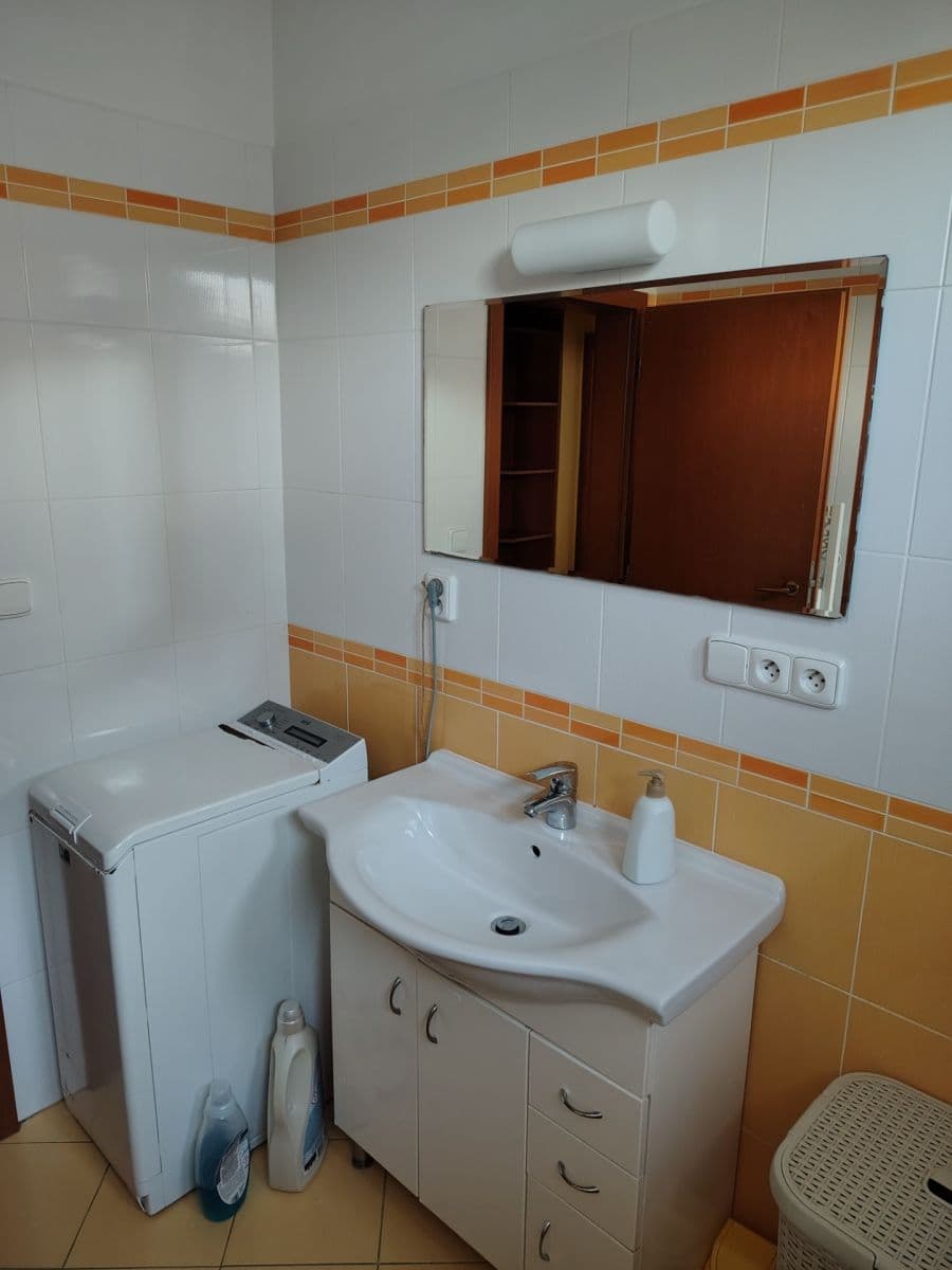 2 bedroom with open-plan kitchen flat to rent, 92 m², Školní, Bakov nad Jizerou, Středočeský Region 2 bedroom with open-plan kitchen flat to rent, 92 m², Školní, Bakov nad Jizerou, Středočeský Region