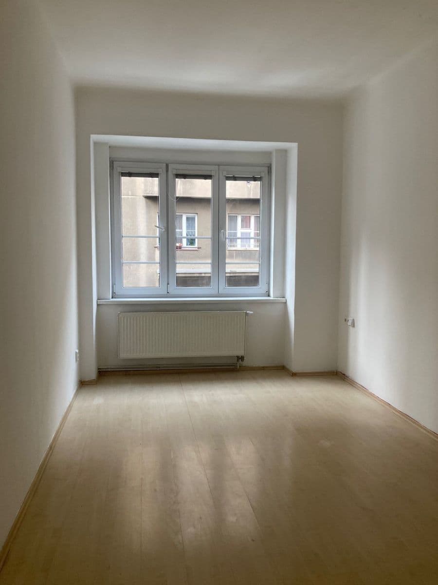1 bedroom with open-plan kitchen flat to rent, 50 m², Poupětova, Prague, Prague 1 bedroom with open-plan kitchen flat to rent, 50 m², Poupětova, Prague, Prague