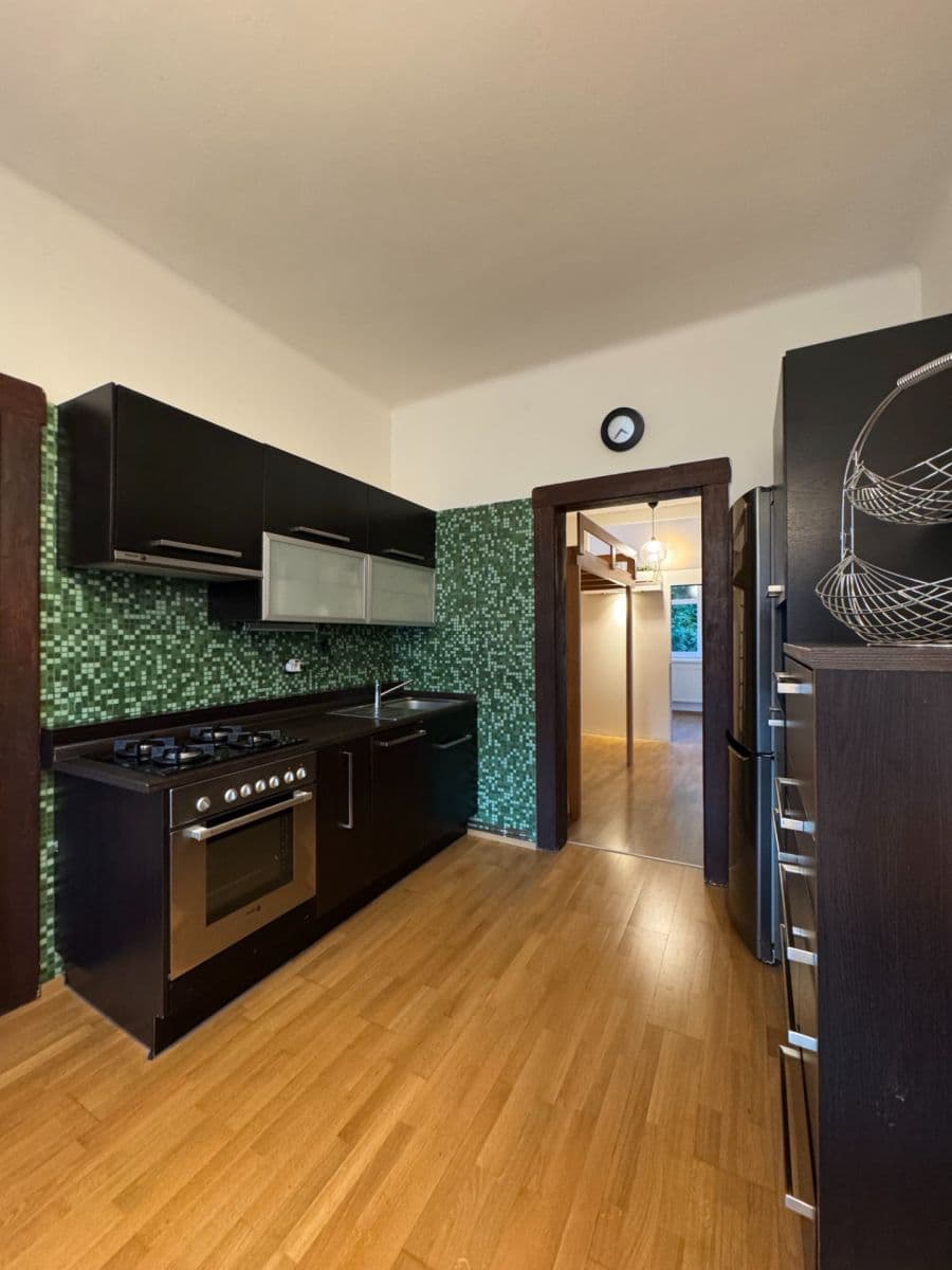 1 bedroom with open-plan kitchen flat to rent, 52 m², Kolbenova, Prague, Prague 1 bedroom with open-plan kitchen flat to rent, 52 m², Kolbenova, Prague, Prague