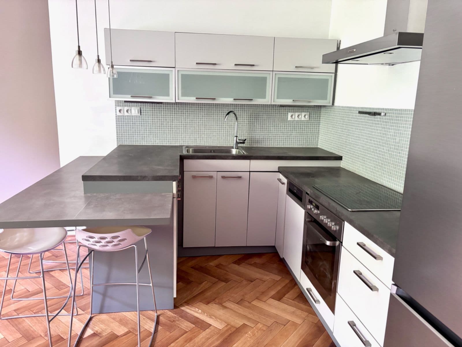 1 bedroom with open-plan kitchen flat to rent, 52 m², Domažlická, Prague, Prague 1 bedroom with open-plan kitchen flat to rent, 52 m², Domažlická, Prague, Prague