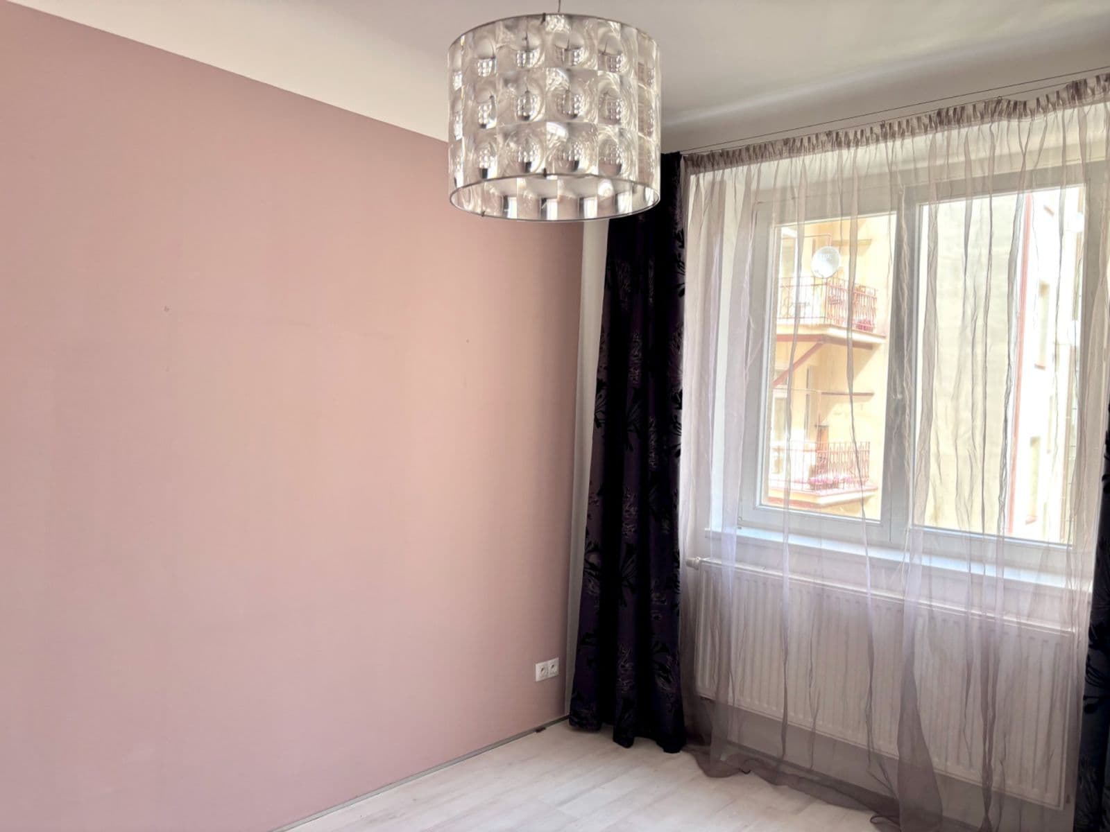 1 bedroom with open-plan kitchen flat to rent, 52 m², Domažlická, Prague, Prague 1 bedroom with open-plan kitchen flat to rent, 52 m², Domažlická, Prague, Prague