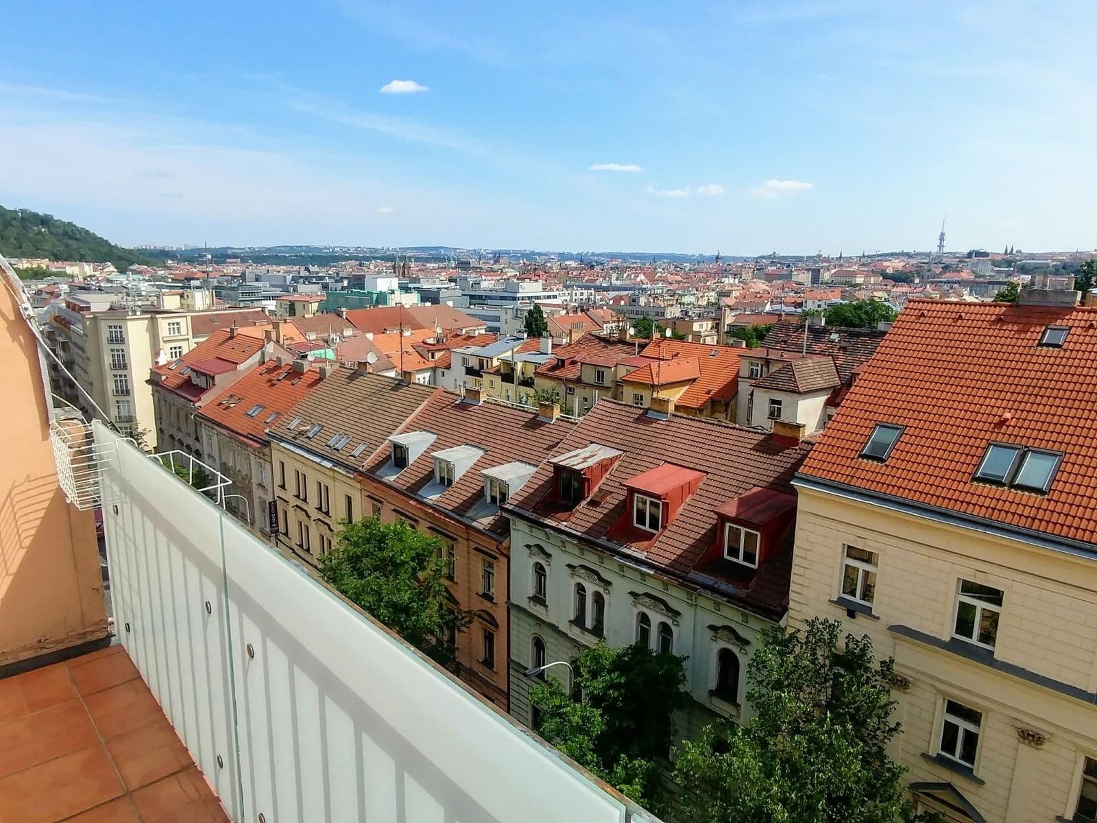 1 bedroom with open-plan kitchen flat to rent, 55 m², U Santošky, Prague, Prague 1 bedroom with open-plan kitchen flat to rent, 55 m², U Santošky, Prague, Prague