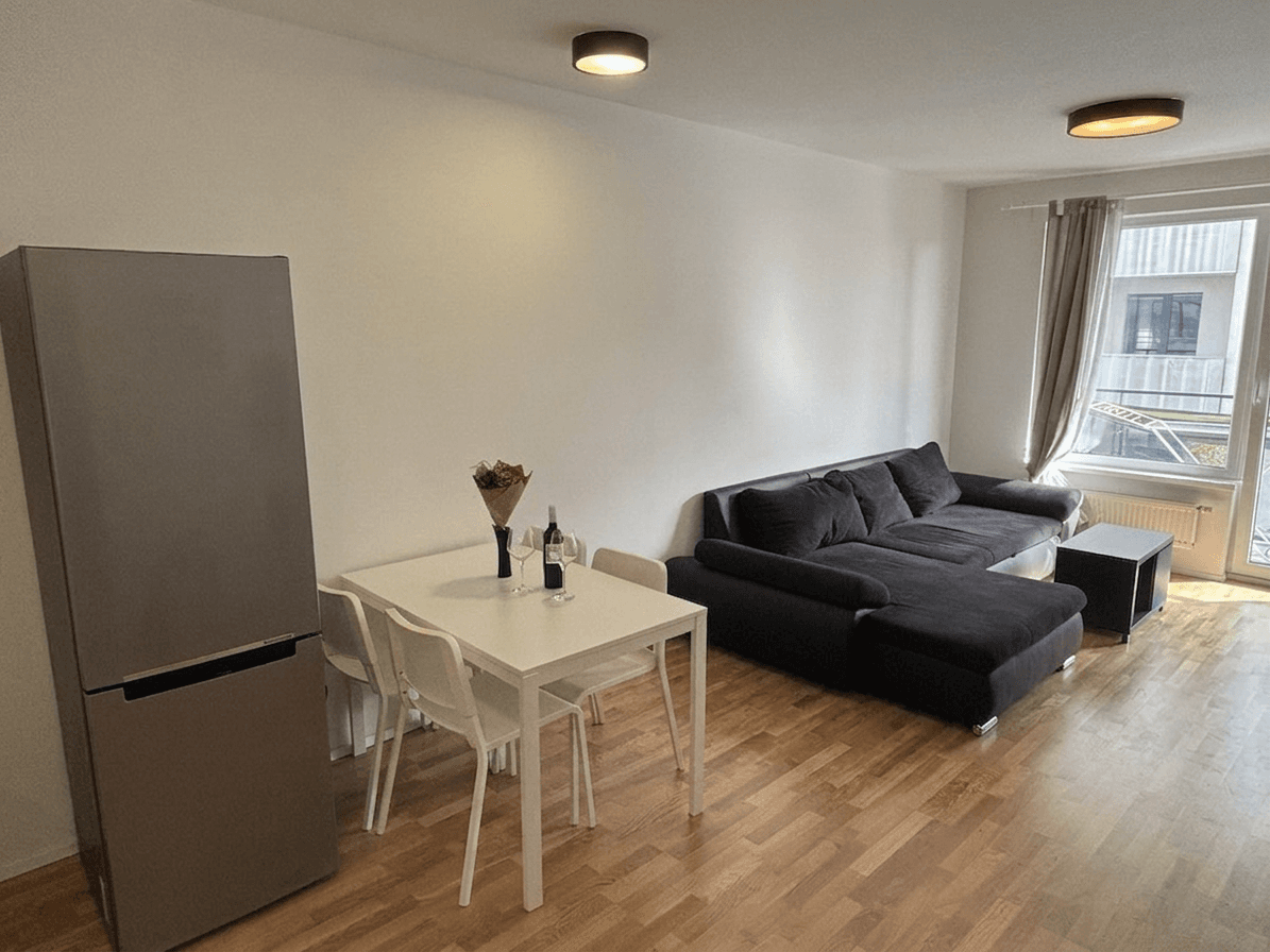 1 bedroom with open-plan kitchen flat to rent, 58 m², Zvěřinova, Prague, Prague 1 bedroom with open-plan kitchen flat to rent, 58 m², Zvěřinova, Prague, Prague