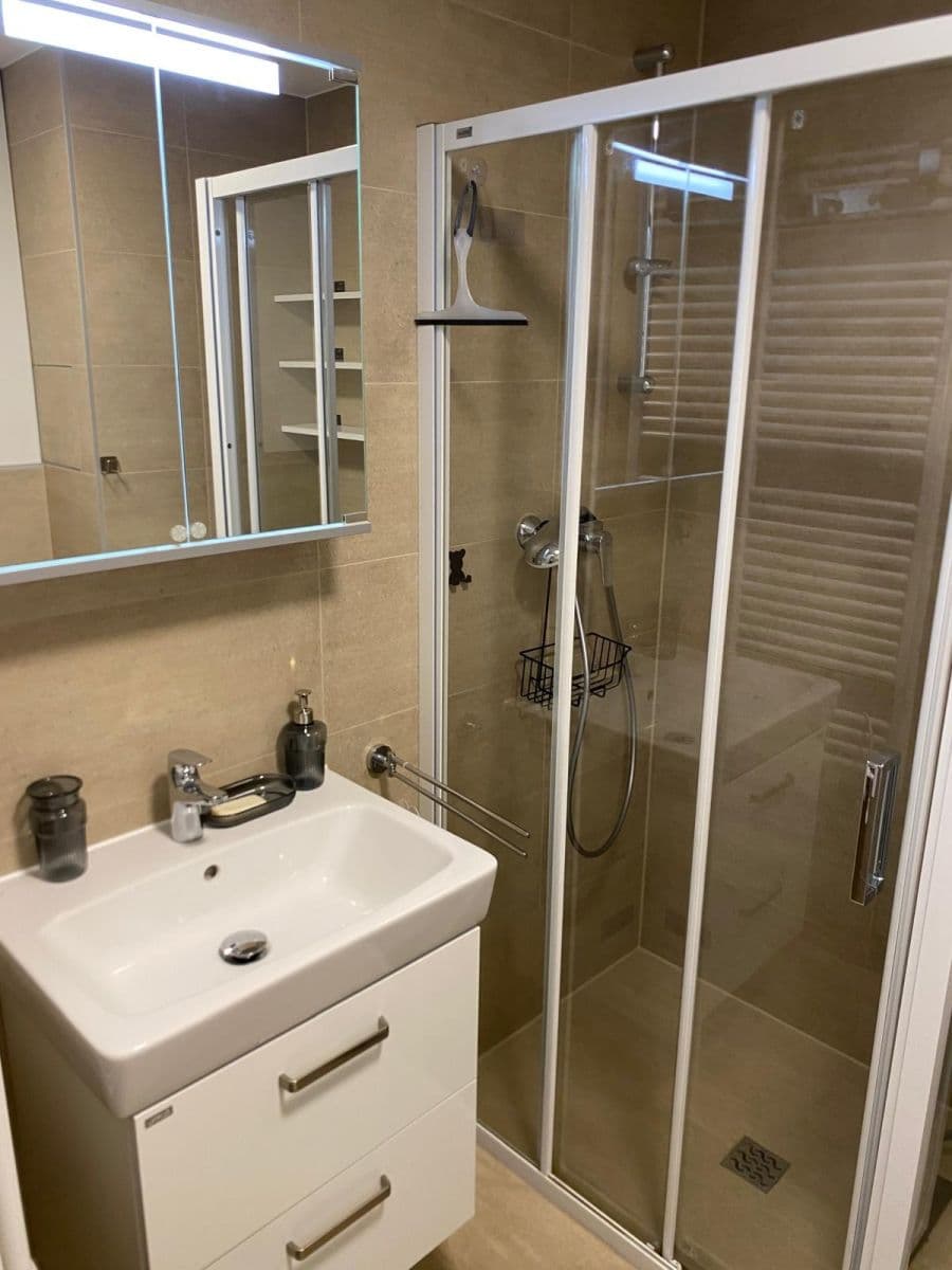 Studio flat to rent, 30 m², Kolbenova, Prague, Prague Studio flat to rent, 30 m², Kolbenova, Prague, Prague