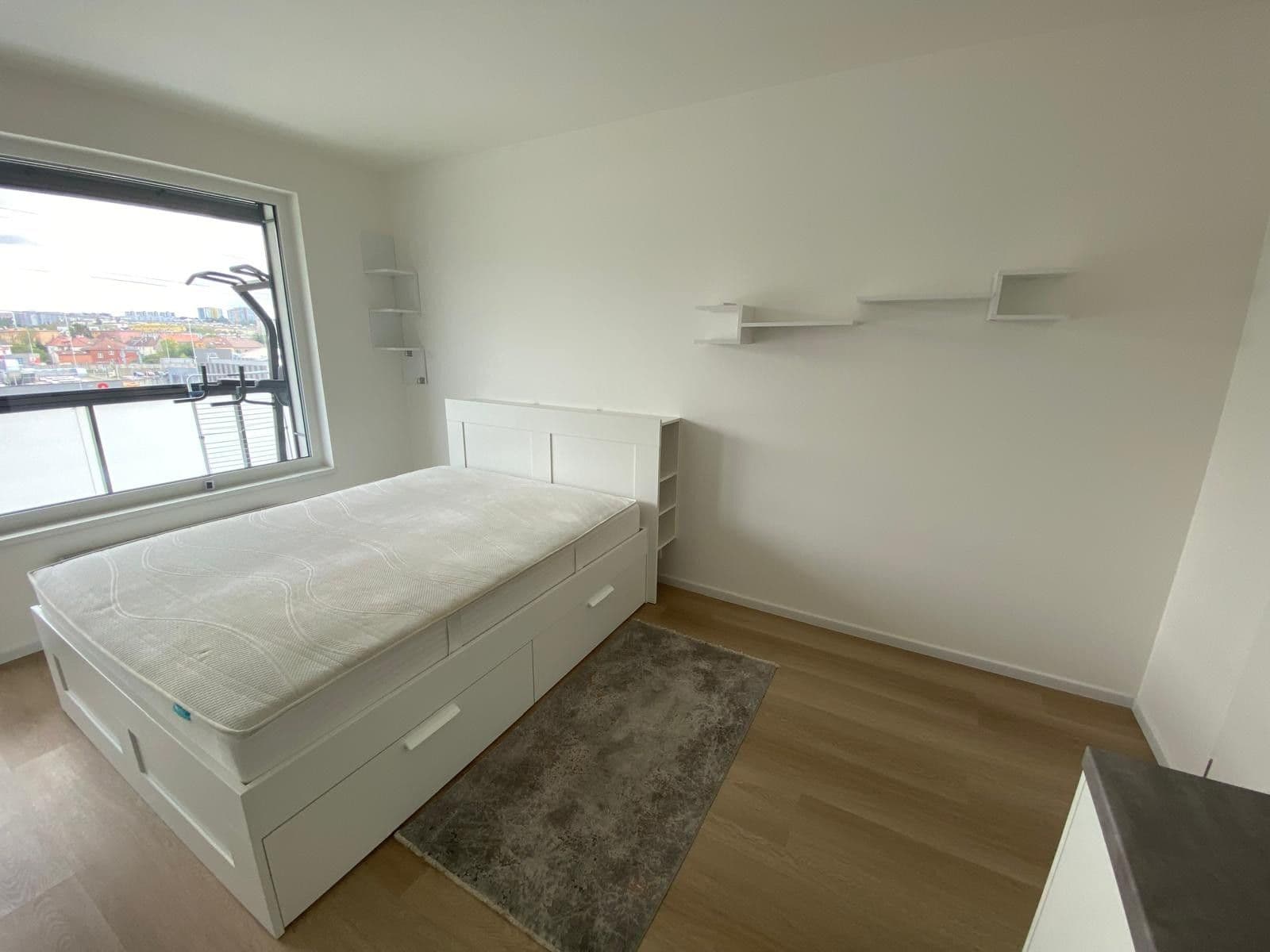 Studio flat to rent, 30 m², Kolbenova, Prague, Prague Studio flat to rent, 30 m², Kolbenova, Prague, Prague