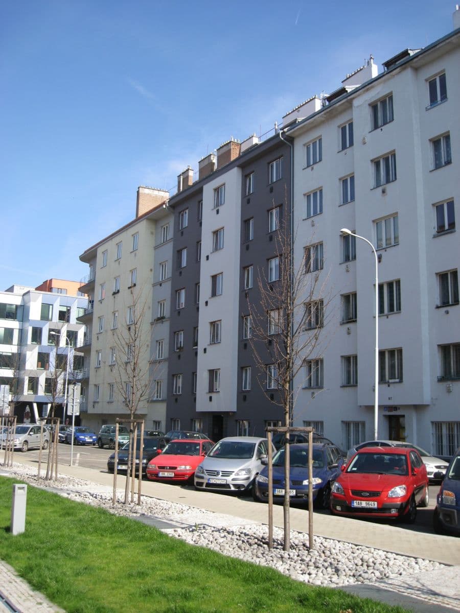 Small studio flat to rent, 25 m², U Parního mlýna, Prague, Prague Small studio flat to rent, 25 m², U Parního mlýna, Prague, Prague