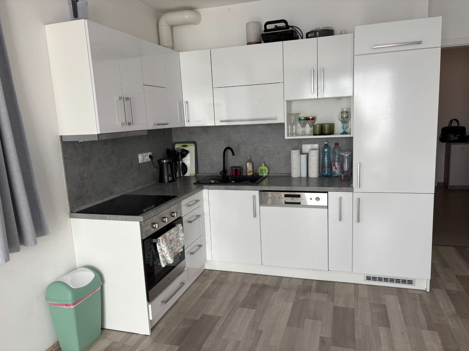 1 bedroom with open-plan kitchen flat for sale, 57 m², Moravcových, Prague, Prague 1 bedroom with open-plan kitchen flat for sale, 57 m², Moravcových, Prague, Prague
