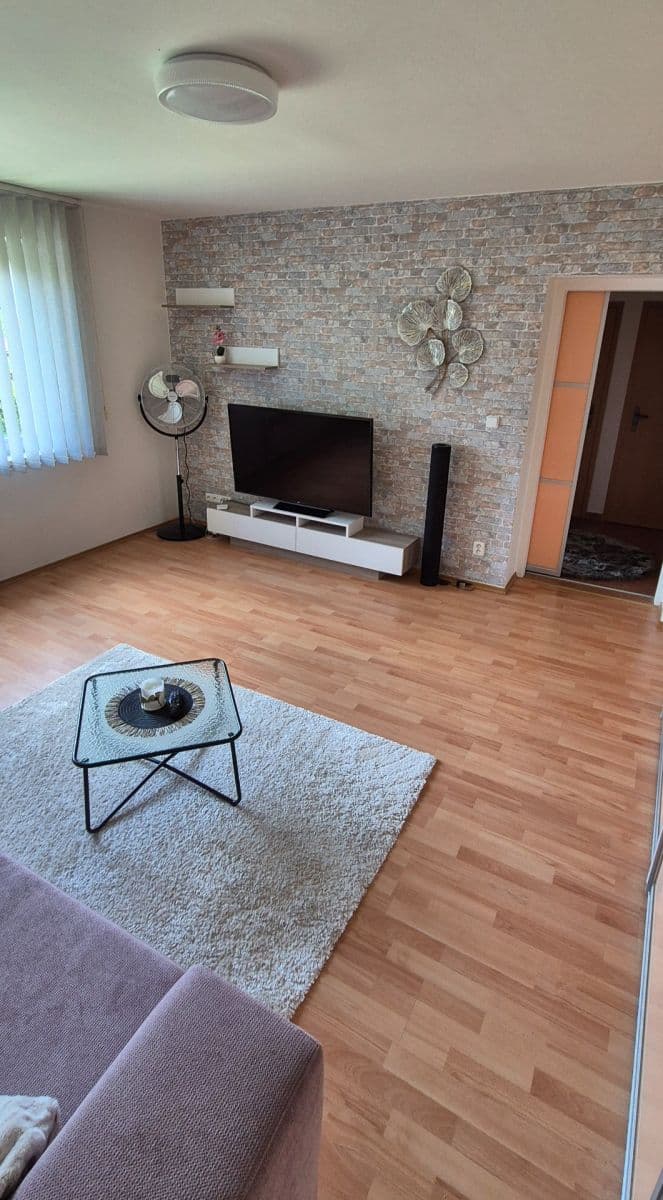 1 bedroom flat for sale, 45 m², Slapy, Středočeský Region 1 bedroom flat for sale, 45 m², Slapy, Středočeský Region