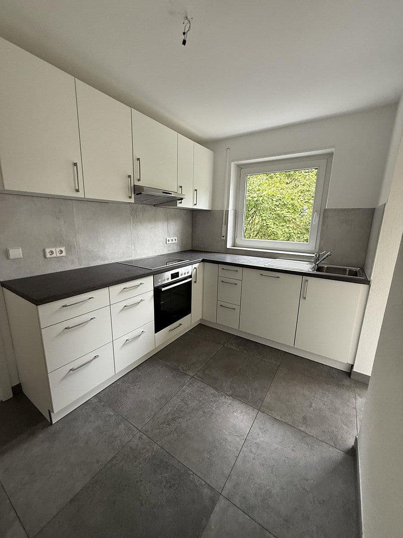 4 bedroom flat to rent, 91 m², Freiberg am Neckar, Baden-Württemberg 4 bedroom flat to rent, 91 m², Freiberg am Neckar, Baden-Württemberg