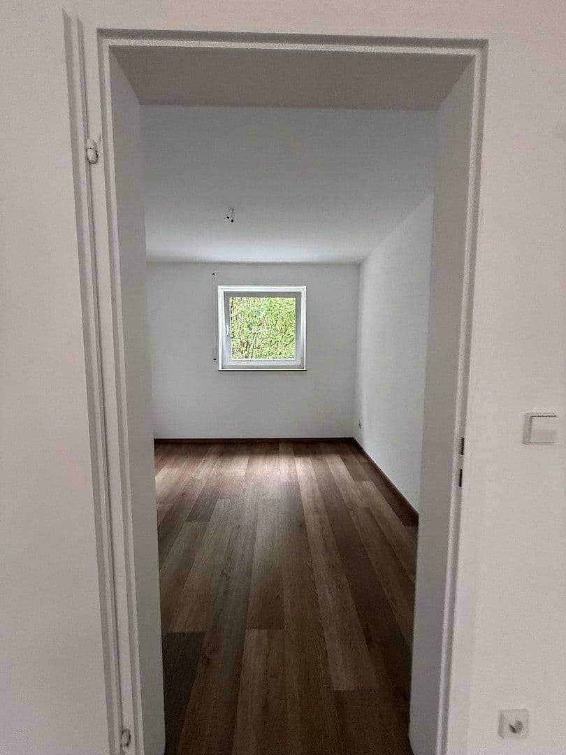 4 bedroom flat to rent, 91 m², Freiberg am Neckar, Baden-Württemberg 4 bedroom flat to rent, 91 m², Freiberg am Neckar, Baden-Württemberg
