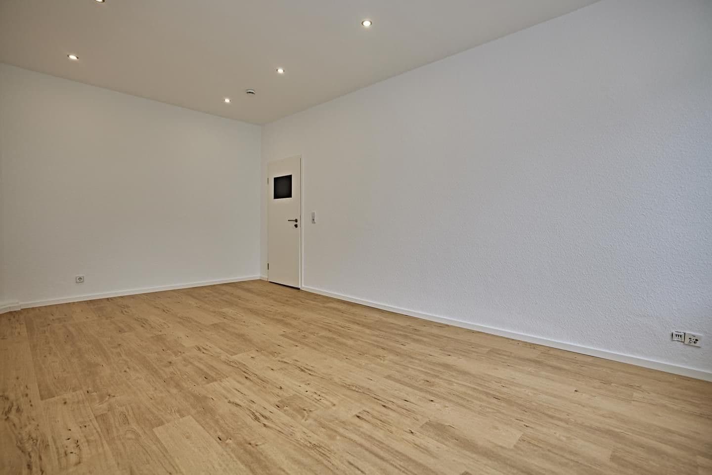 2 bedroom flat to rent, 70 m², Westfalenstraße 47, Iserlohn, North Rhine-Westphalia 2 bedroom flat to rent, 70 m², Westfalenstraße 47, Iserlohn, North Rhine-Westphalia