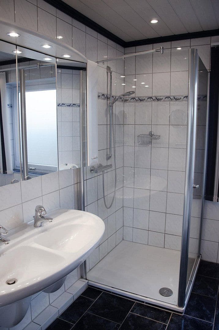 house for sale, 206 m², Quarrendorfer Weg 8, Toppenstedt, Lower Saxony house for sale, 206 m², Quarrendorfer Weg 8, Toppenstedt, Lower Saxony