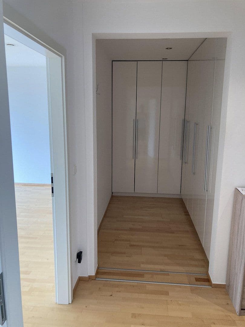 house to rent, 172 m², Leverkusen, North Rhine-Westphalia house to rent, 172 m², Leverkusen, North Rhine-Westphalia