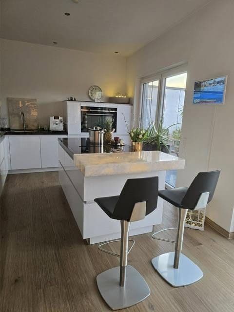 4 bedroom flat to rent, 172 m², Neuss, North Rhine-Westphalia 4 bedroom flat to rent, 172 m², Neuss, North Rhine-Westphalia