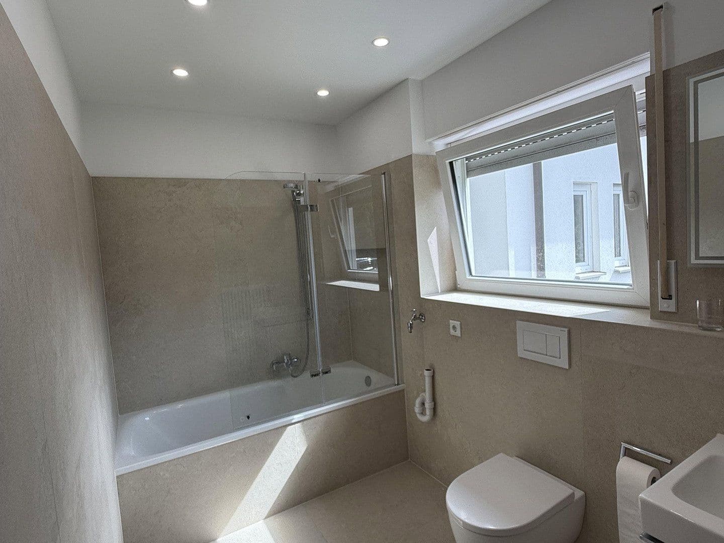 3 bedroom flat to rent, 81 m², Hochtalstr. 23, Lauda-Königshofen, Baden-Württemberg 3 bedroom flat to rent, 81 m², Hochtalstr. 23, Lauda-Königshofen, Baden-Württemberg