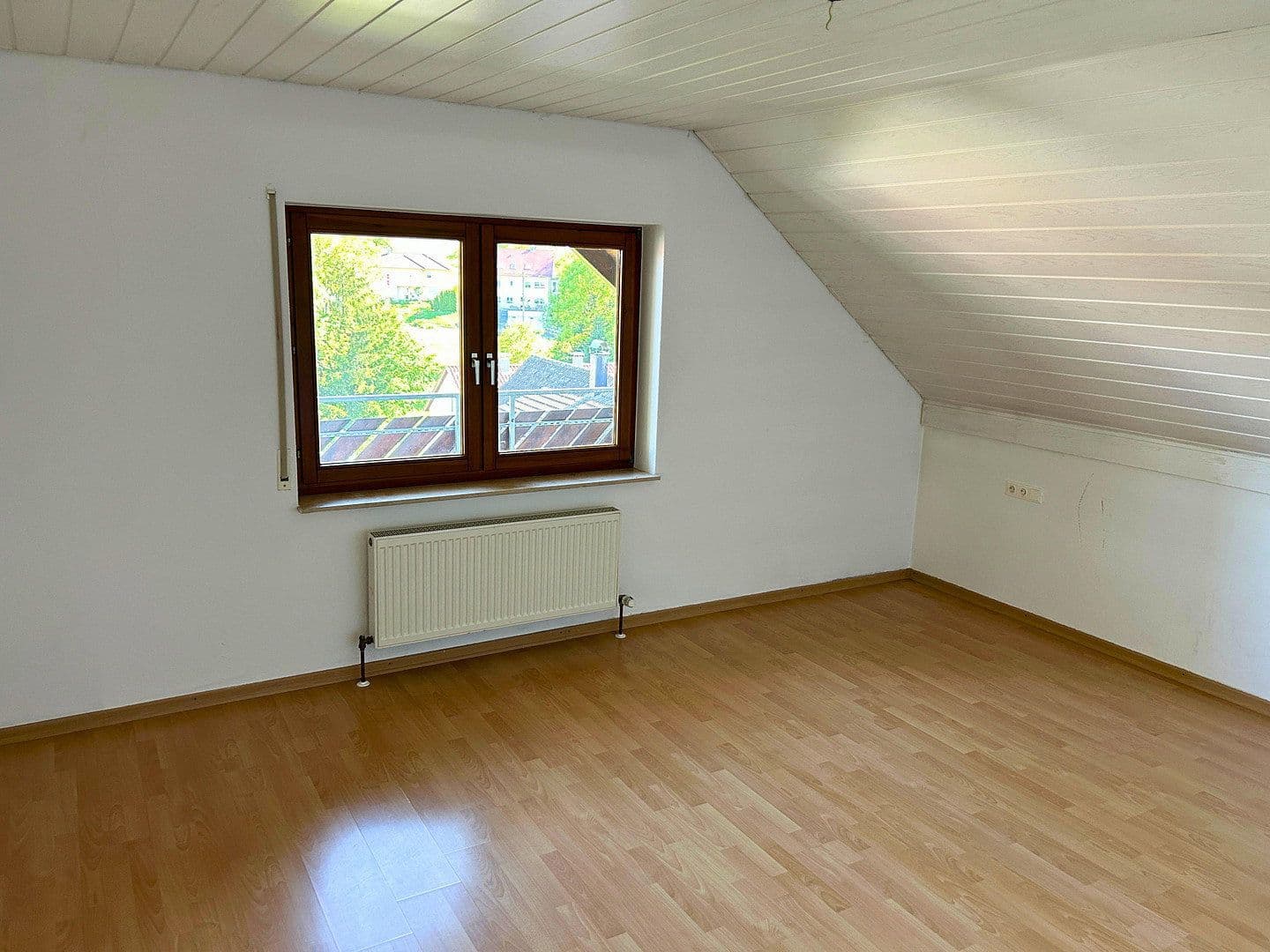 2 bedroom with open-plan kitchen flat to rent, 85 m², Wüstenrot, Baden-Württemberg 2 bedroom with open-plan kitchen flat to rent, 85 m², Wüstenrot, Baden-Württemberg