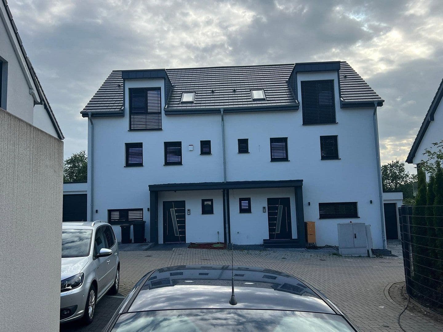 house for sale, 212 m², Am Blumenfeld 23 A, Meerbusch, North Rhine-Westphalia house for sale, 212 m², Am Blumenfeld 23 A, Meerbusch, North Rhine-Westphalia