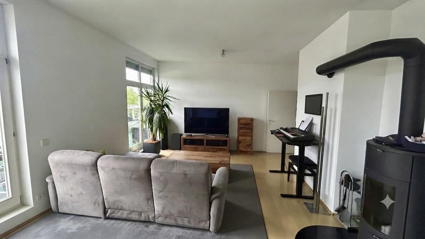 6 bedroom flat to rent, 146 m², Nürtingen, Baden-Württemberg 6 bedroom flat to rent, 146 m², Nürtingen, Baden-Württemberg