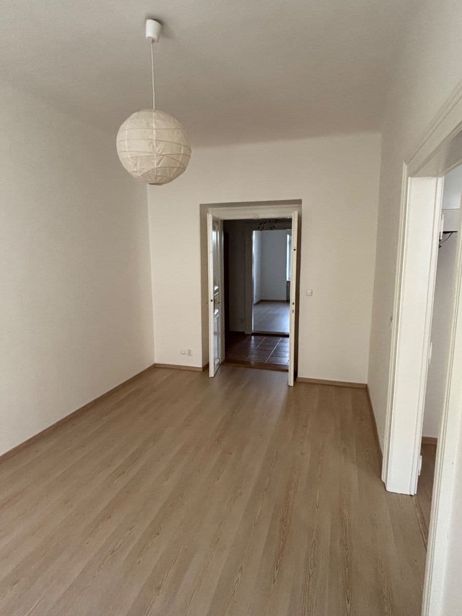 2 bedroom flat to rent, 58 m², Marie Cibulkové, Prague, Prague 2 bedroom flat to rent, 58 m², Marie Cibulkové, Prague, Prague