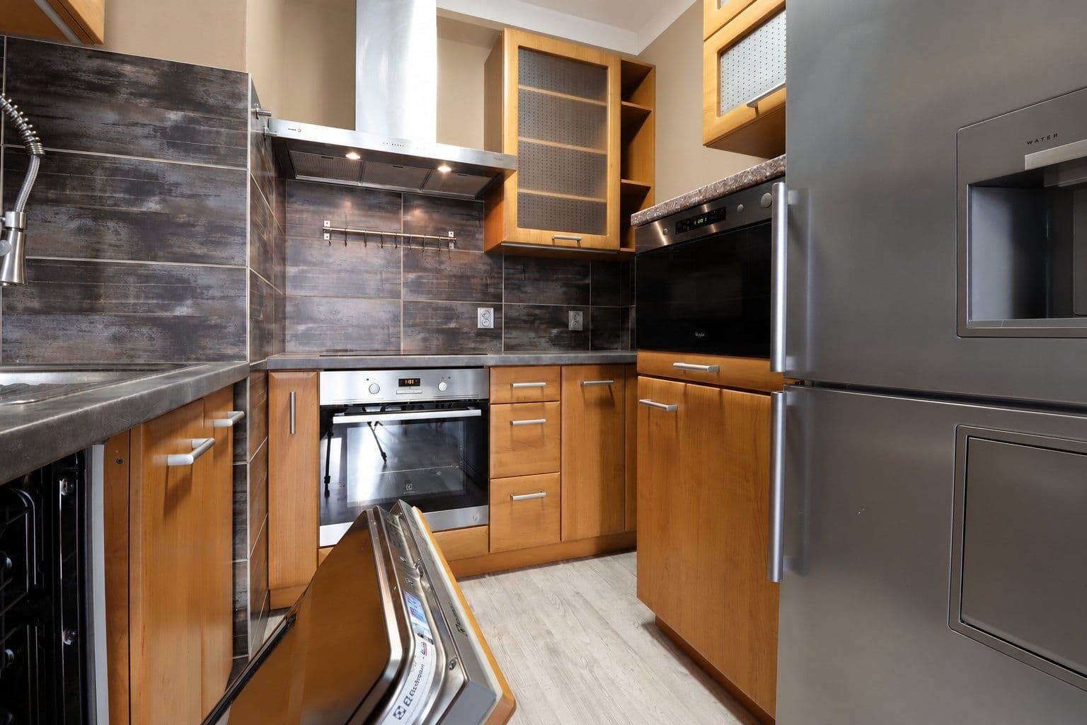 1 bedroom with open-plan kitchen flat to rent, 48 m², Jablonecká, Prague, Prague 1 bedroom with open-plan kitchen flat to rent, 48 m², Jablonecká, Prague, Prague