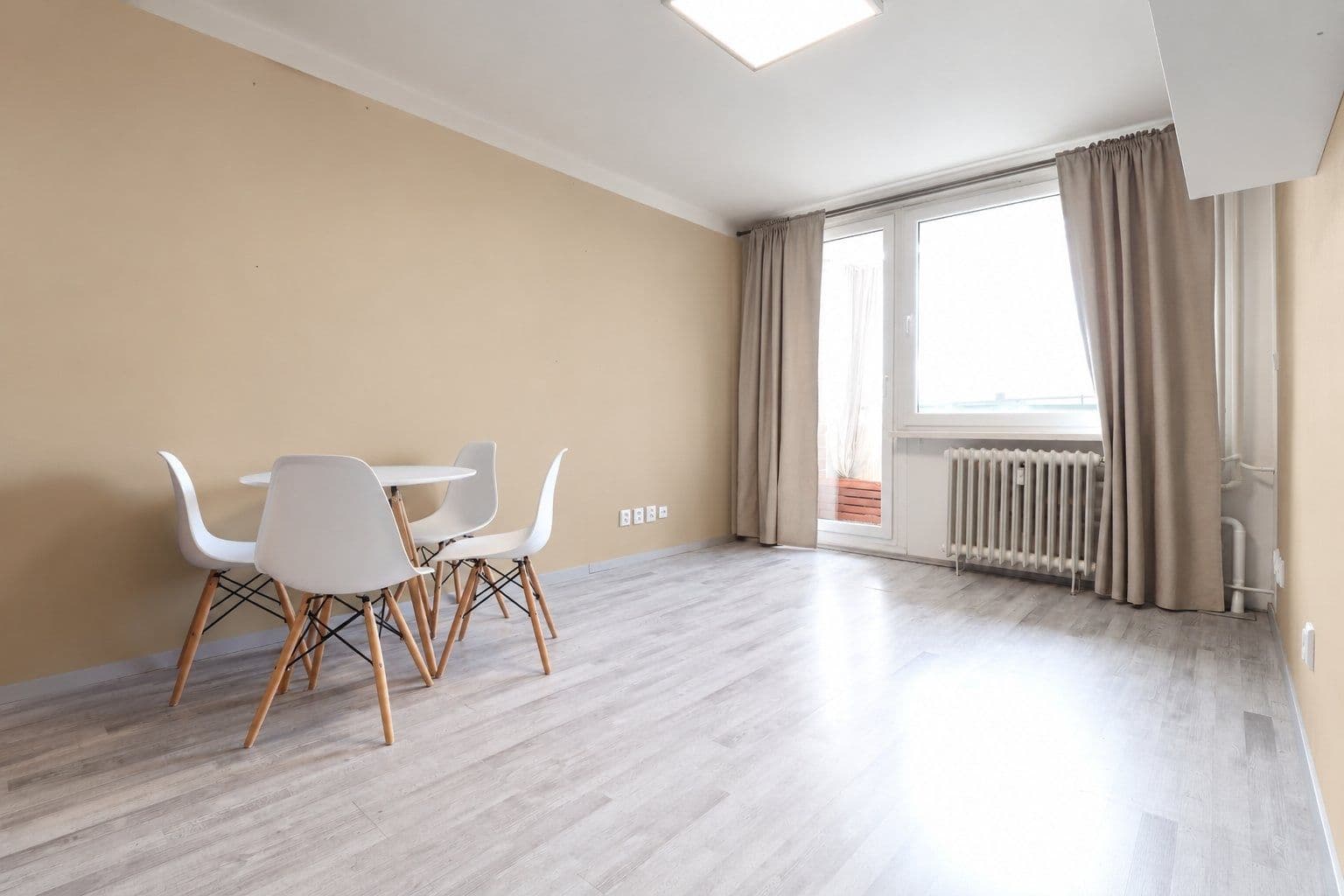 1 bedroom with open-plan kitchen flat to rent, 48 m², Jablonecká, Prague, Prague 1 bedroom with open-plan kitchen flat to rent, 48 m², Jablonecká, Prague, Prague