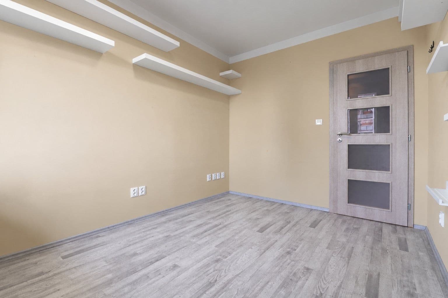 1 bedroom with open-plan kitchen flat to rent, 48 m², Jablonecká, Prague, Prague 1 bedroom with open-plan kitchen flat to rent, 48 m², Jablonecká, Prague, Prague