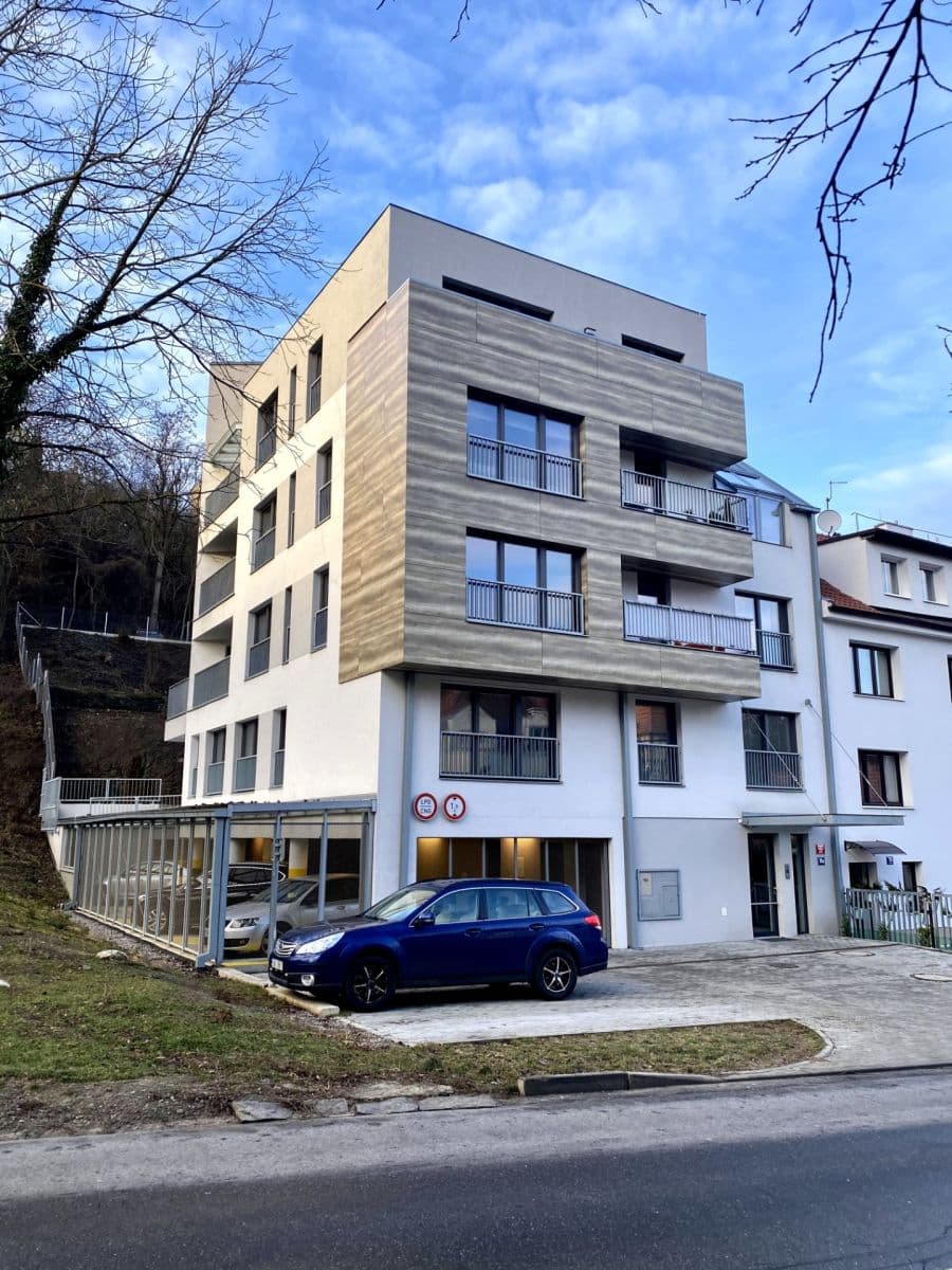 3 bedroom with open-plan kitchen flat to rent, 90 m², Jinonická, Prague, Prague 3 bedroom with open-plan kitchen flat to rent, 90 m², Jinonická, Prague, Prague