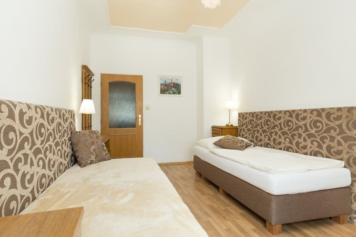 house to rent, 230 m², Sadová, Karlovy Vary, Karlovarský Region house to rent, 230 m², Sadová, Karlovy Vary, Karlovarský Region