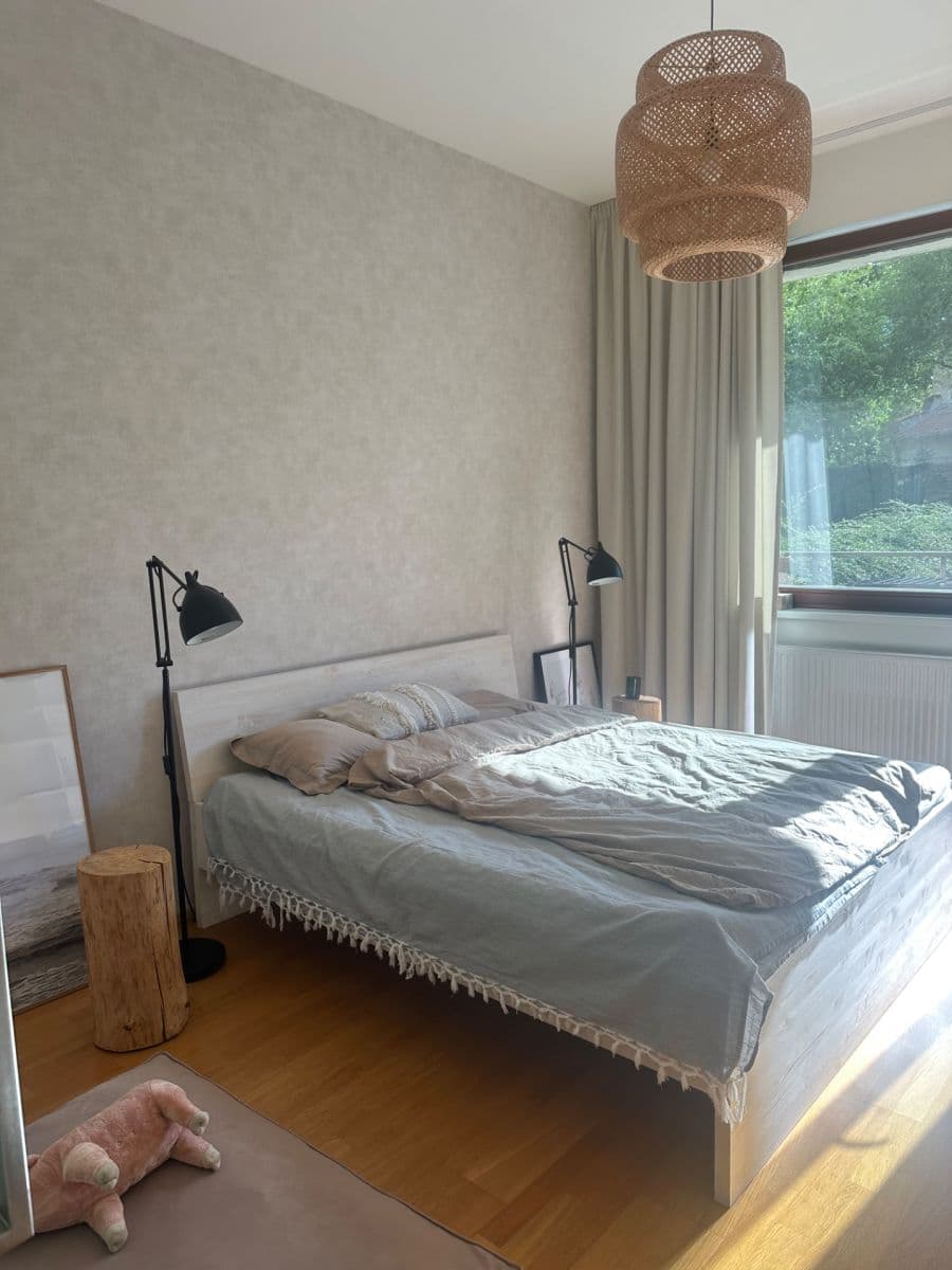 3 bedroom with open-plan kitchen flat to rent, 124 m², Pod Dvorem, Prague, Prague 3 bedroom with open-plan kitchen flat to rent, 124 m², Pod Dvorem, Prague, Prague