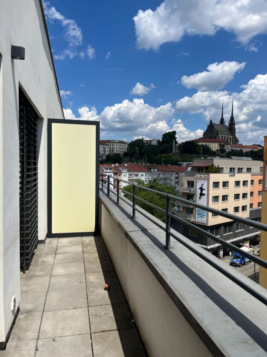 1 bedroom with open-plan kitchen flat to rent, 39 m², Hybešova, Brno, Jihomoravský Region 1 bedroom with open-plan kitchen flat to rent, 39 m², Hybešova, Brno, Jihomoravský Region