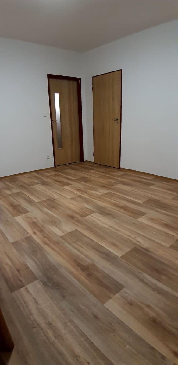 2 bedroom flat to rent, 58 m², Josefa Ressla, Pardubice, Pardubický Region 2 bedroom flat to rent, 58 m², Josefa Ressla, Pardubice, Pardubický Region