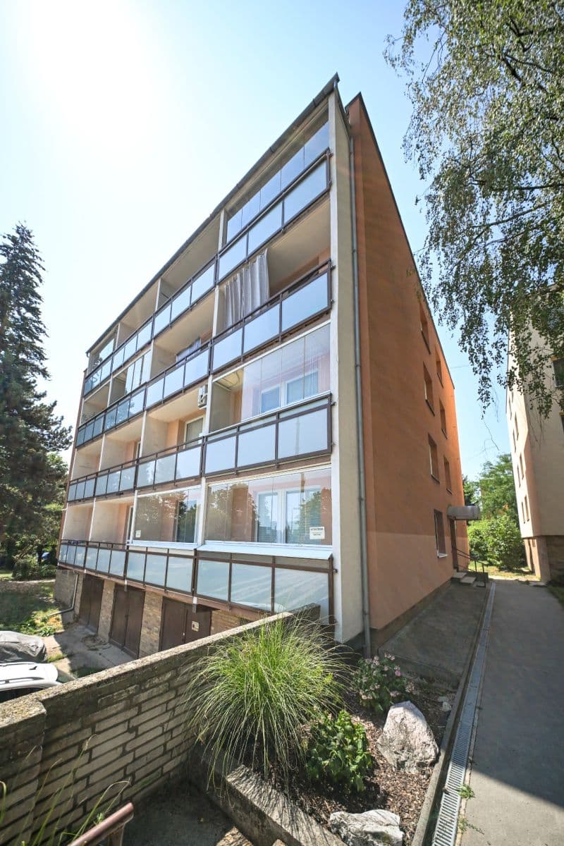 1 bedroom with open-plan kitchen flat for sale, 50 m², Sabinova, Brno, Jihomoravský Region 1 bedroom with open-plan kitchen flat for sale, 50 m², Sabinova, Brno, Jihomoravský Region