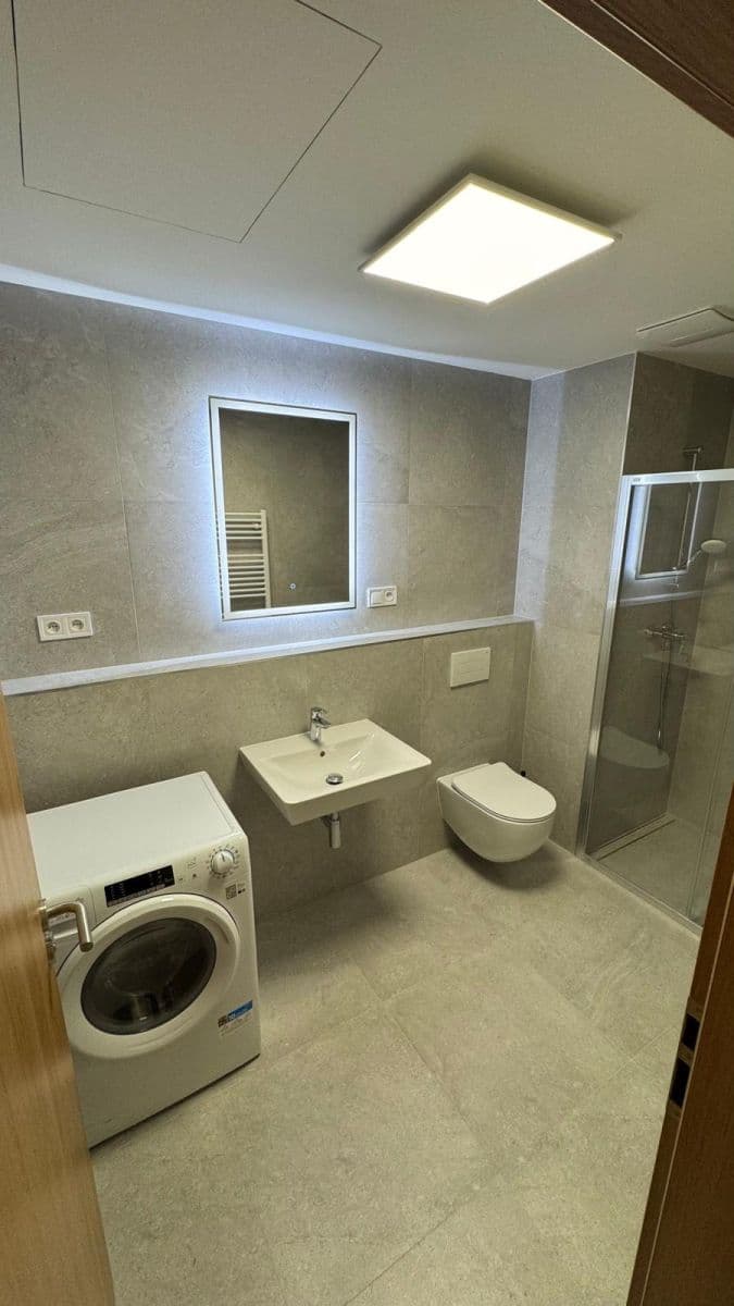 Studio flat to rent, 34 m², Dornych, Brno, Jihomoravský Region Studio flat to rent, 34 m², Dornych, Brno, Jihomoravský Region