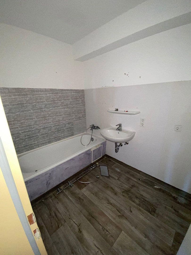3 bedroom flat to rent, 80 m², Jean-Paul-Allee 1, Neustadt bei Coburg, Bavaria 3 bedroom flat to rent, 80 m², Jean-Paul-Allee 1, Neustadt bei Coburg, Bavaria