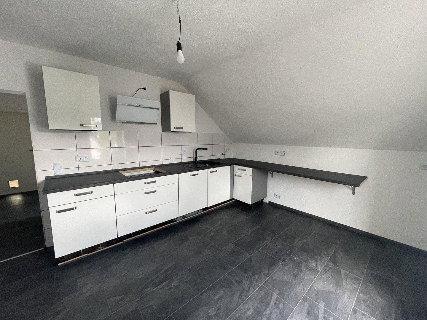 3 bedroom flat to rent, 63 m², Heinrichstraße 3, Plettenberg, North Rhine-Westphalia 3 bedroom flat to rent, 63 m², Heinrichstraße 3, Plettenberg, North Rhine-Westphalia